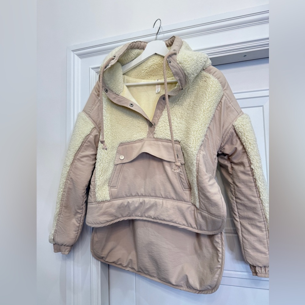 Daily Practice by Anthropologie Sherpa Jacket EUC XXS